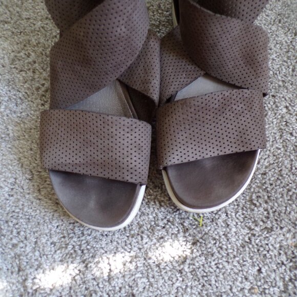 Eileen Fisher suede platform sandals 10 - Picture 3 of 7